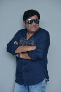 Ali interview Photos( F3 Movie )